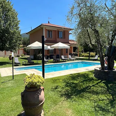 Belvilla By Oyo A Loro Ciuffenna, Cleaning Included