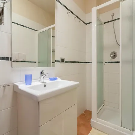 Belvilla By Oyo A Loro Ciuffenna, Cleaning Included 빌라